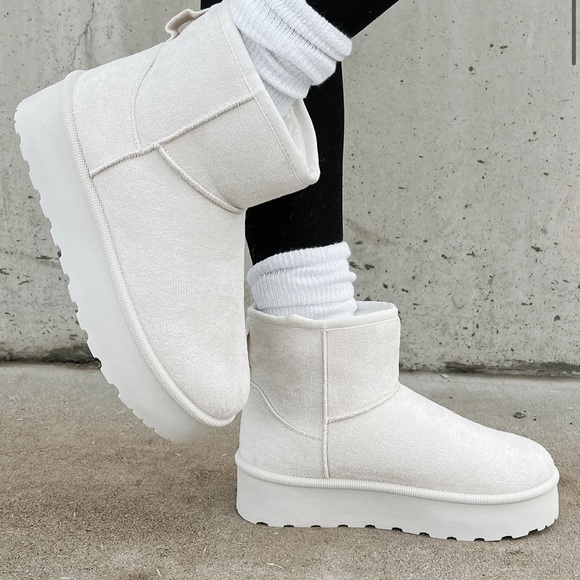 MINI PLATFORM BOOTIES FAUX FUR (OFF WHITE) - Picture 5 of 8